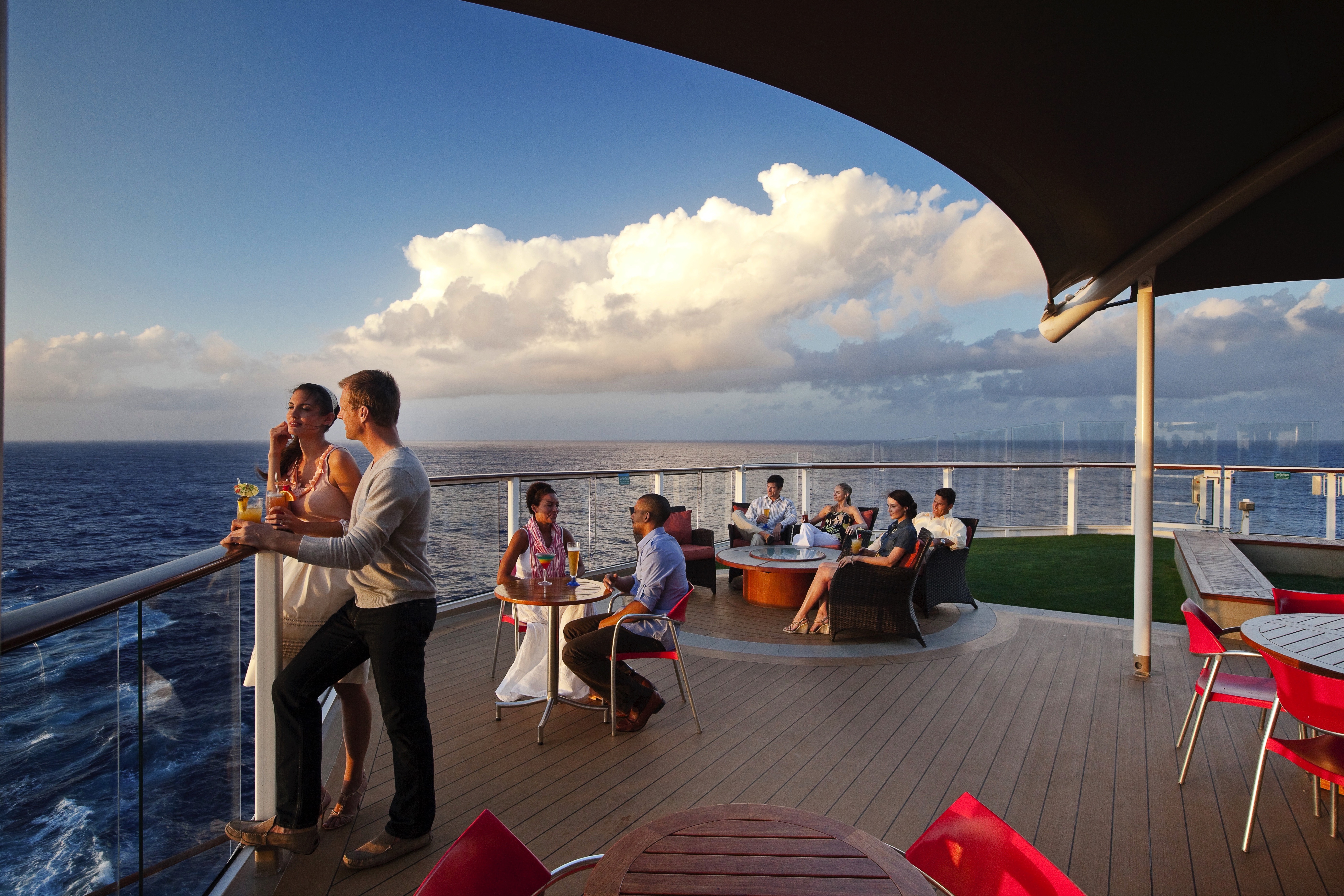 Celebrity Solstice - Sunset Bar